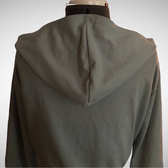SHEIN Muted Mint Zip Up Hoodie Size M - Picture 4 of 9